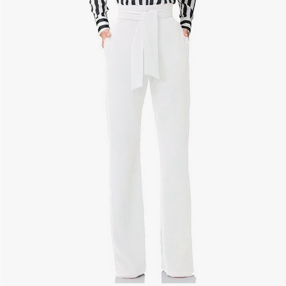 Elegant White Women's Trousers Never Worn!
